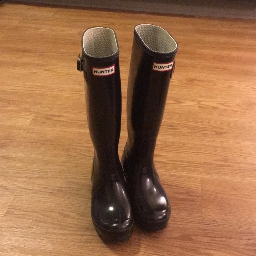 Hunter rain boots tall